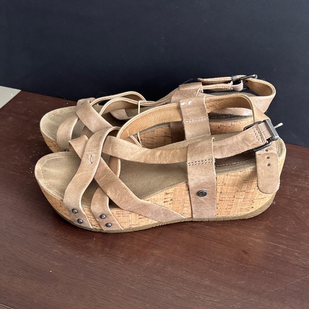 Bussola Beige Leather cork wedge Sandals - Picture 9 of 9